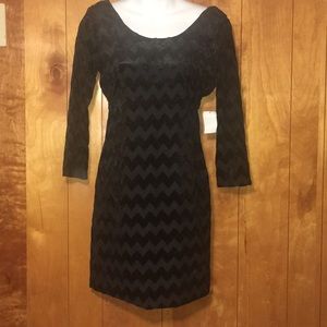 NWT CHARLOTTE RUSSE LONG-SLEEVE DRESS